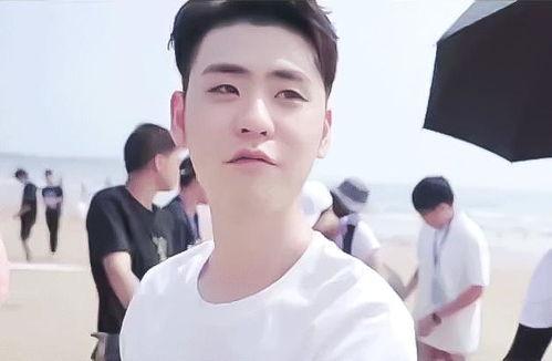 娱乐爆料社张云雷,揭秘娱乐爆料社背后的神秘力量  第2张